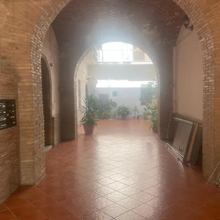 Be Your Home - Grazioso Monolocale Tra Porto E Stazione Civitavecchia Esterno foto